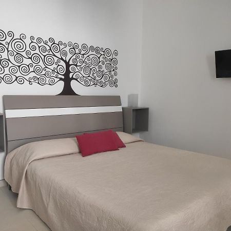 Casa Vacanze Rossini Порто-Чезарео Экстерьер фото